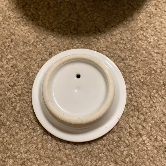 Vintage Teapot - Picture 3 of 8